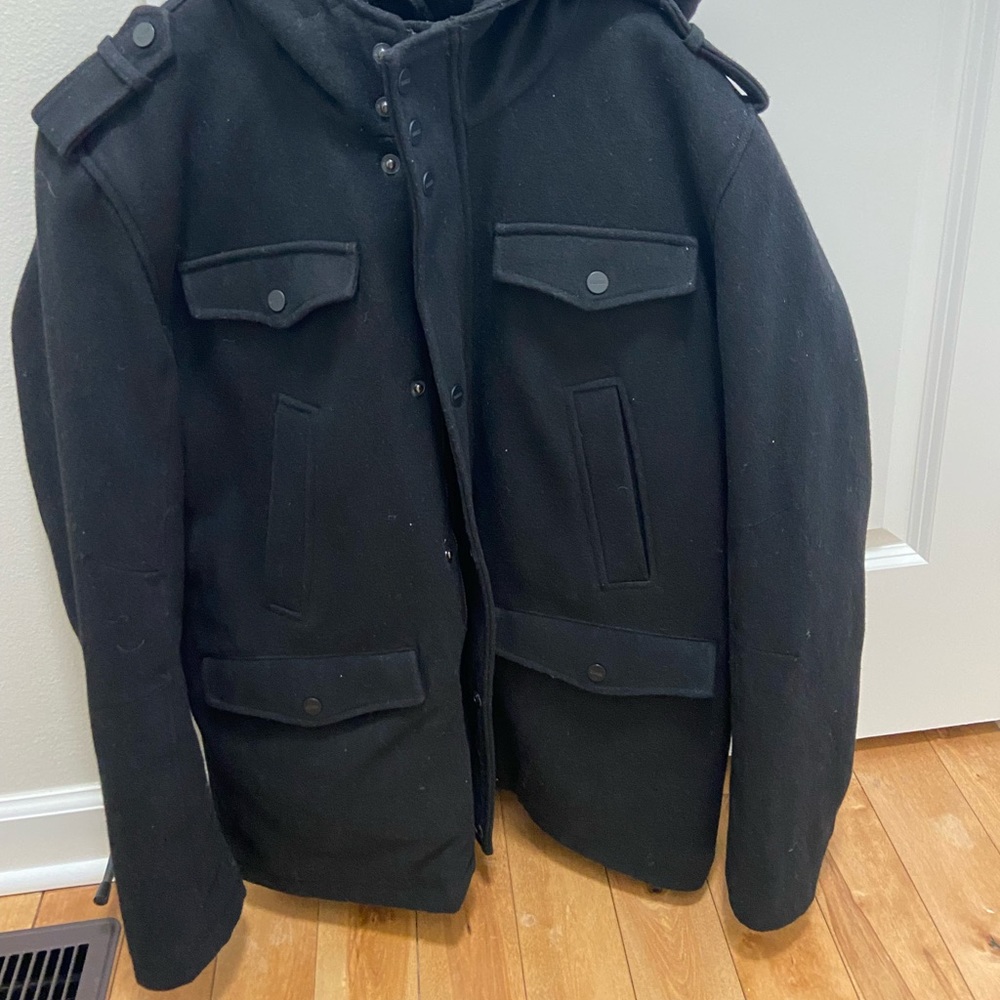 Men’s Guess Coat-L